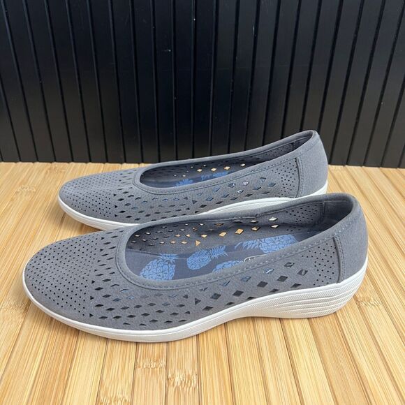 Skechers Women's Kiss Laser-Cut Skimmer Wedges Charcoal Gray - Sz 8 - Picture 2 of 7